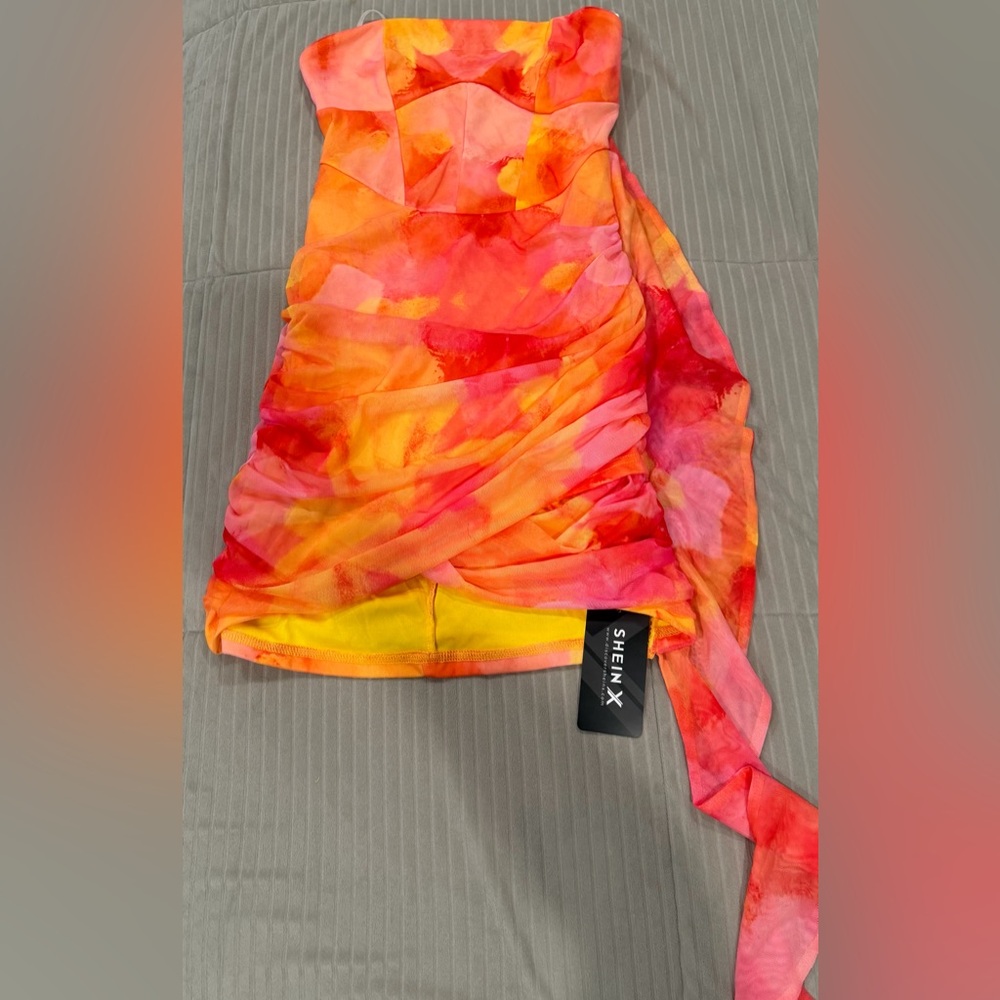 NWT Women Neon Strapless Ruched Mini Dress